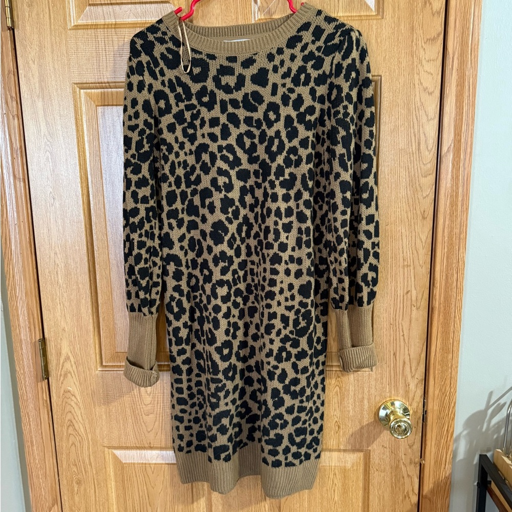 Leopard print sweater dress size medium